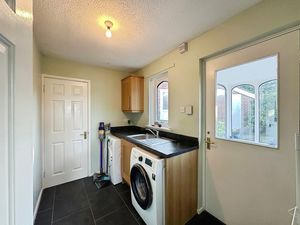 Photo 21- click for photo gallery